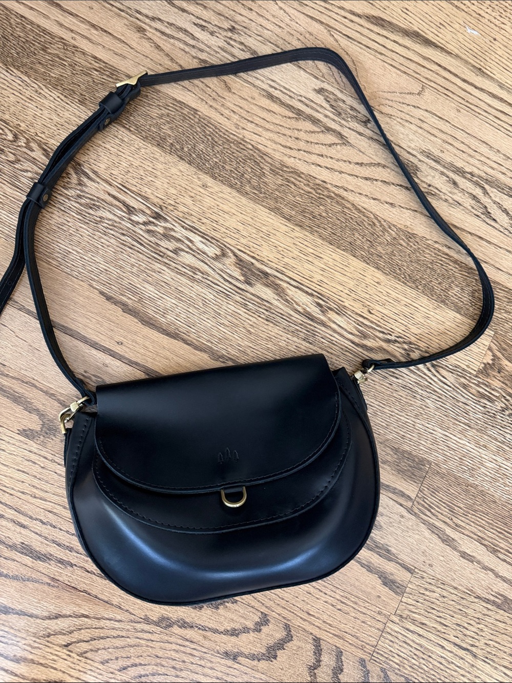 Portland Leather Crossbody Saddle Bag
